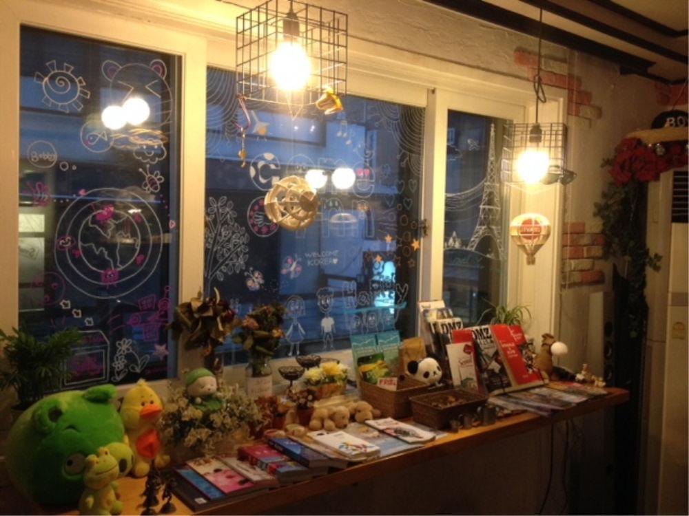 Comeinn Guesthouse Hongdae - Female Only โซล ภายนอก รูปภาพ