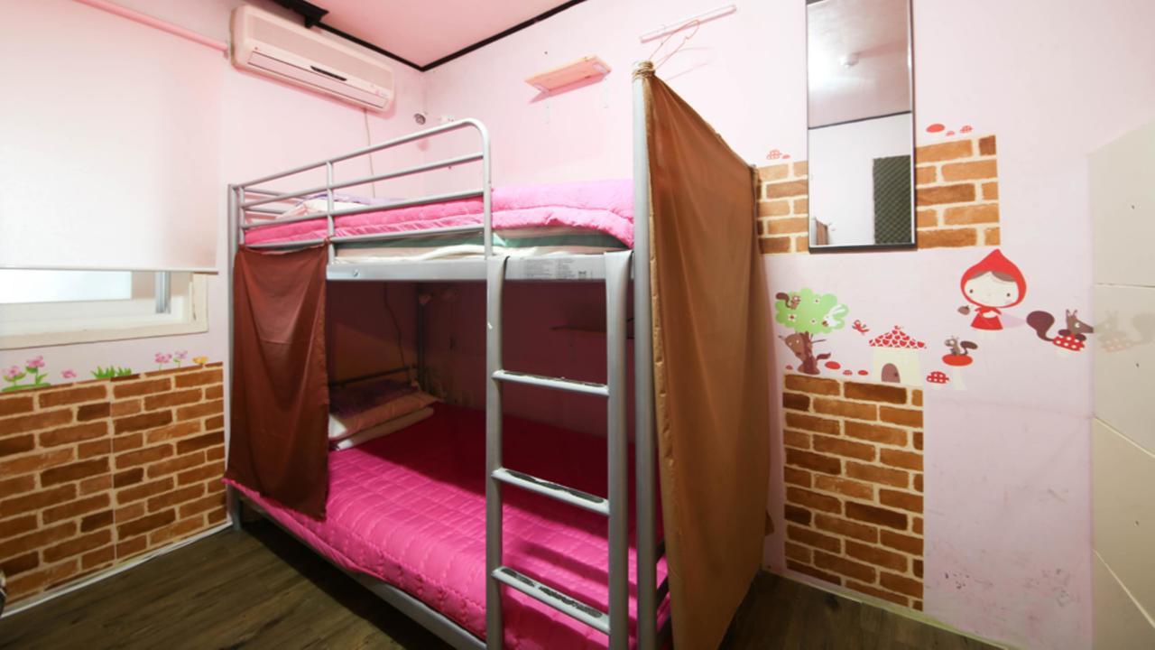 Comeinn Guesthouse Hongdae - Female Only โซล ภายนอก รูปภาพ